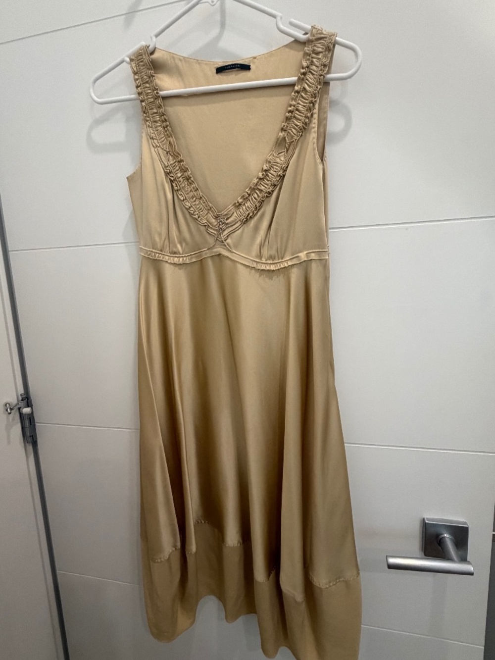 Luxury -  Vintage Inspired ElieTahari Silk Dress